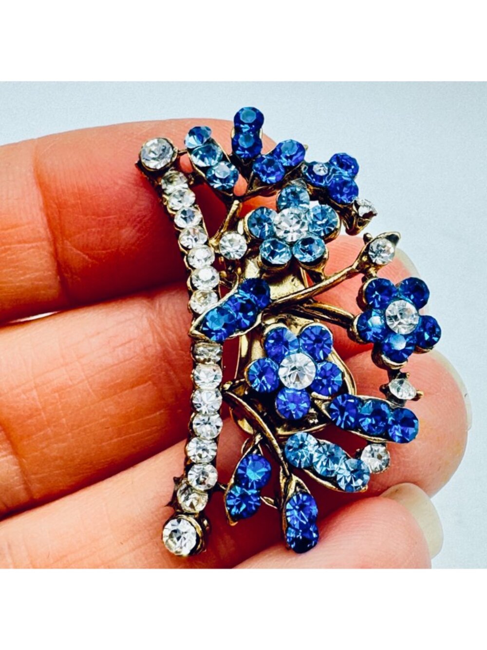 Vintage DeMario Blue Glass Floral Earrings Clip Climber Forget Me Not - Picture 8 of 9